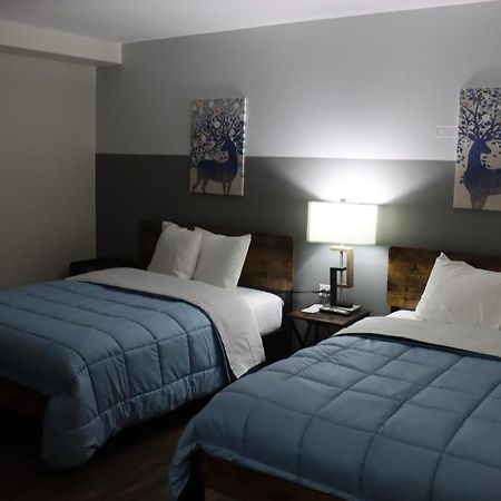 Timberland Inn & Restaurant Swan River Екстер'єр фото